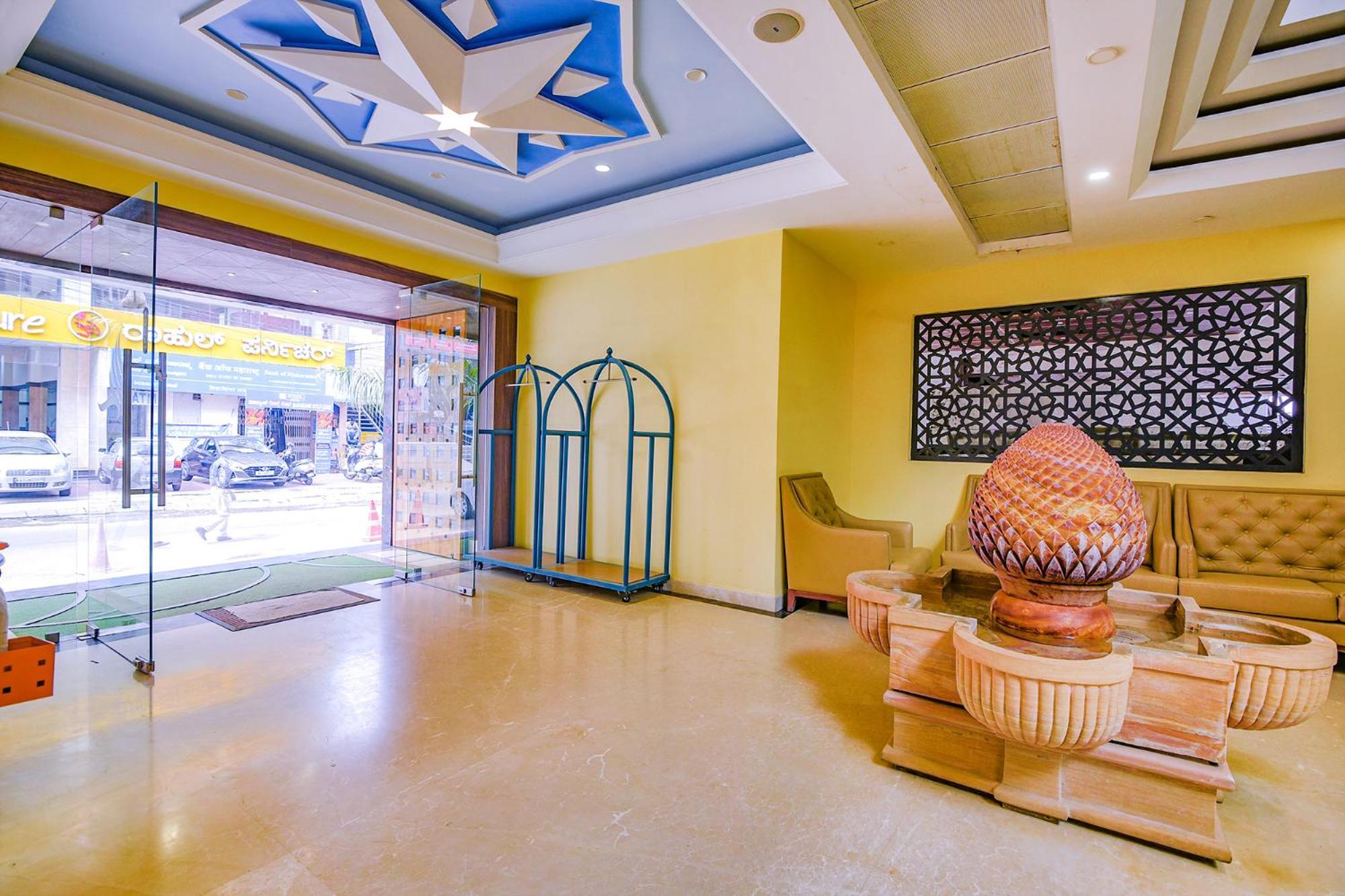 Fabhotel Phoenix Resorts - Nr M Chinnaswamy Stadium Бангалор Экстерьер фото
