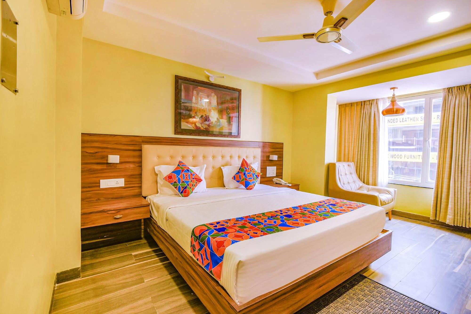 Fabhotel Phoenix Resorts - Nr M Chinnaswamy Stadium Бангалор Экстерьер фото